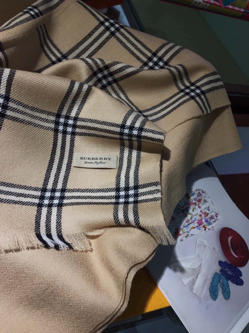 BURBERRY